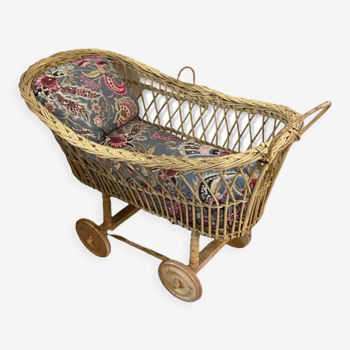 Cradle for vintage rattan doll