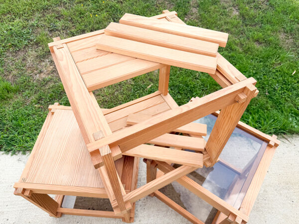 3 tables basses,d’appoint,bouts de canapé,chevets, pin et verre fumé