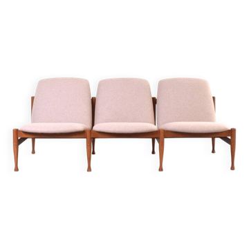 Canapé Mid-Century par Marian Grabiński, années 1960.