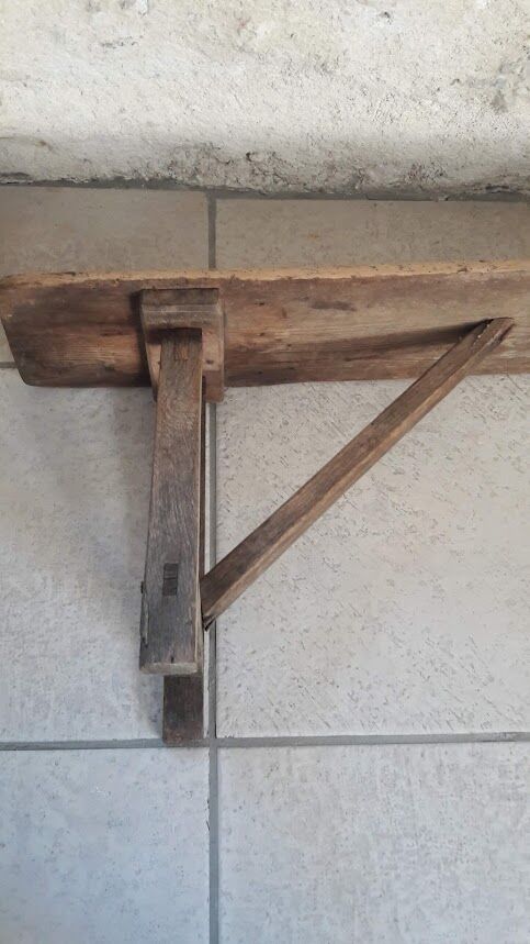 Farm bench