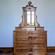Dressing table in fine walnut from the 19th century.