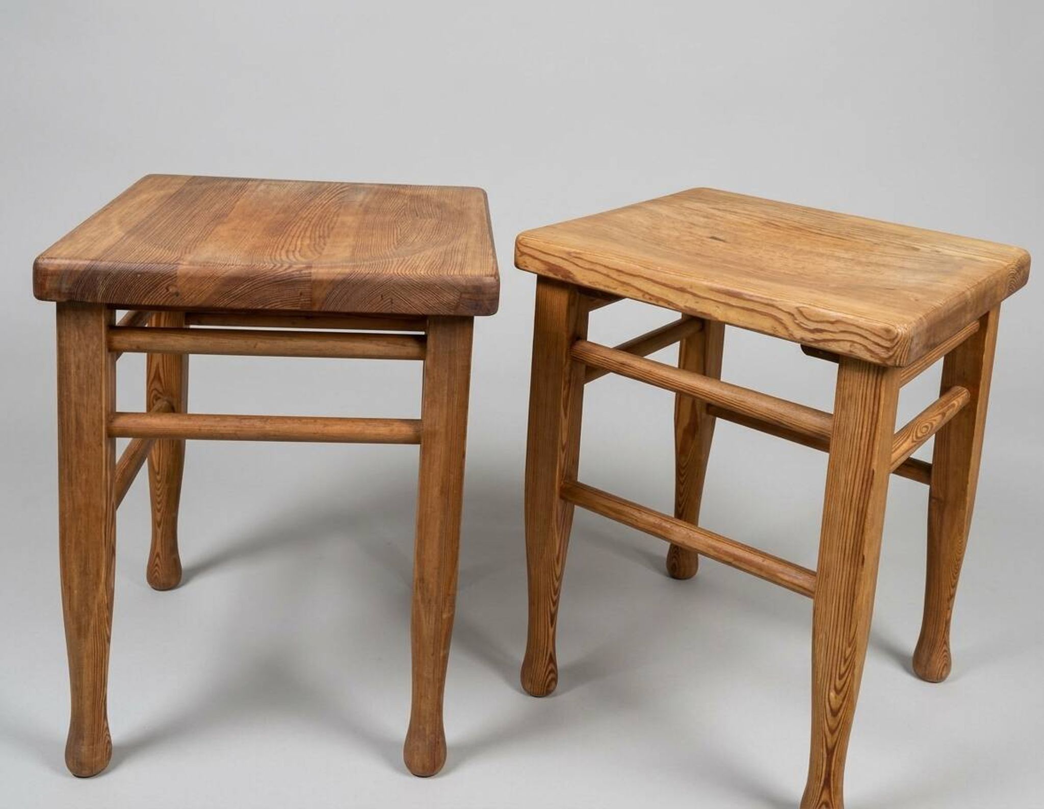 2 tabourets danois
