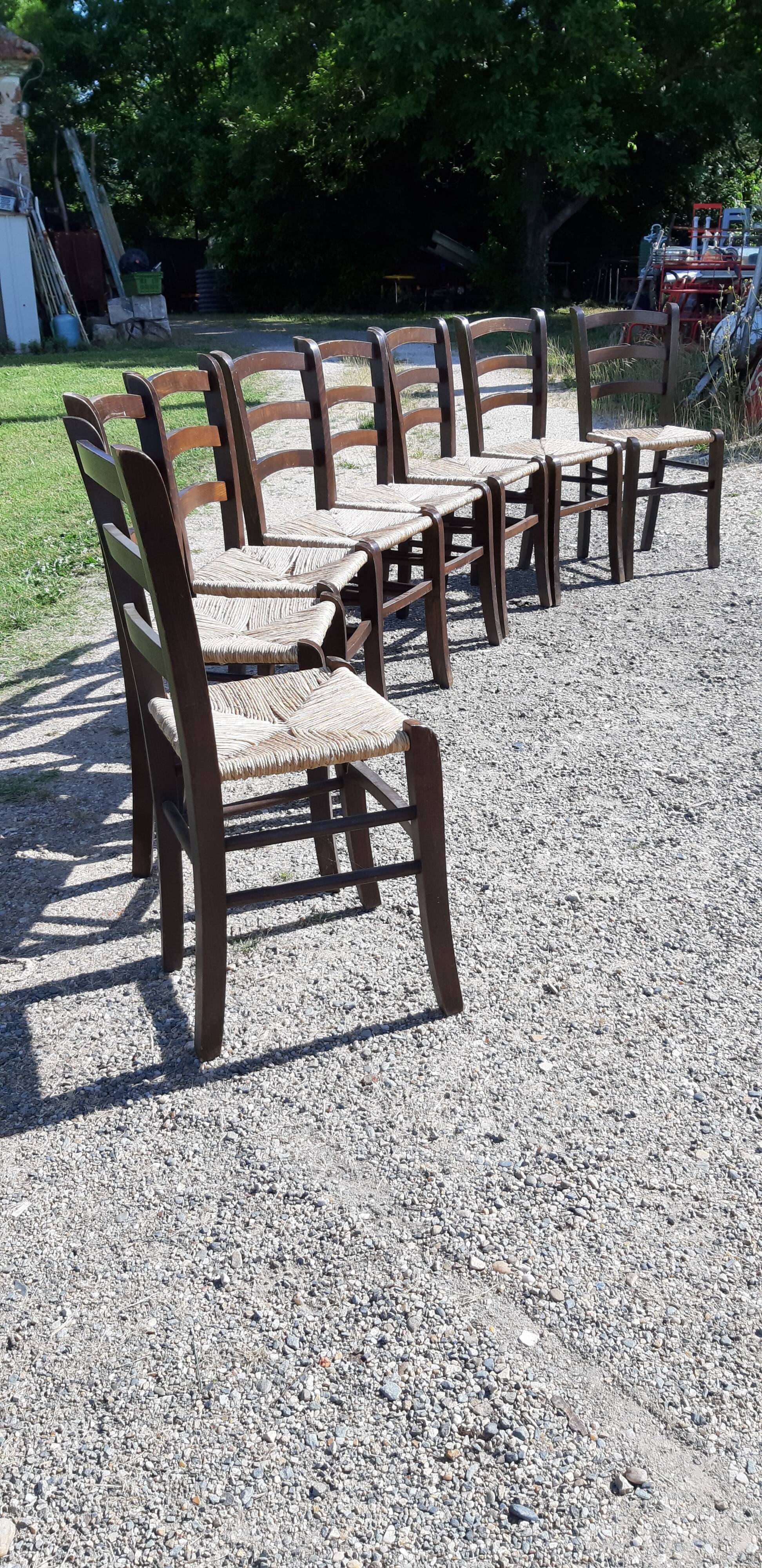 8 chaises paillées anciennes