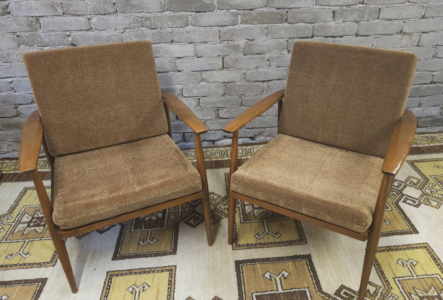 Paire de fauteuils scandinave en teck 1960