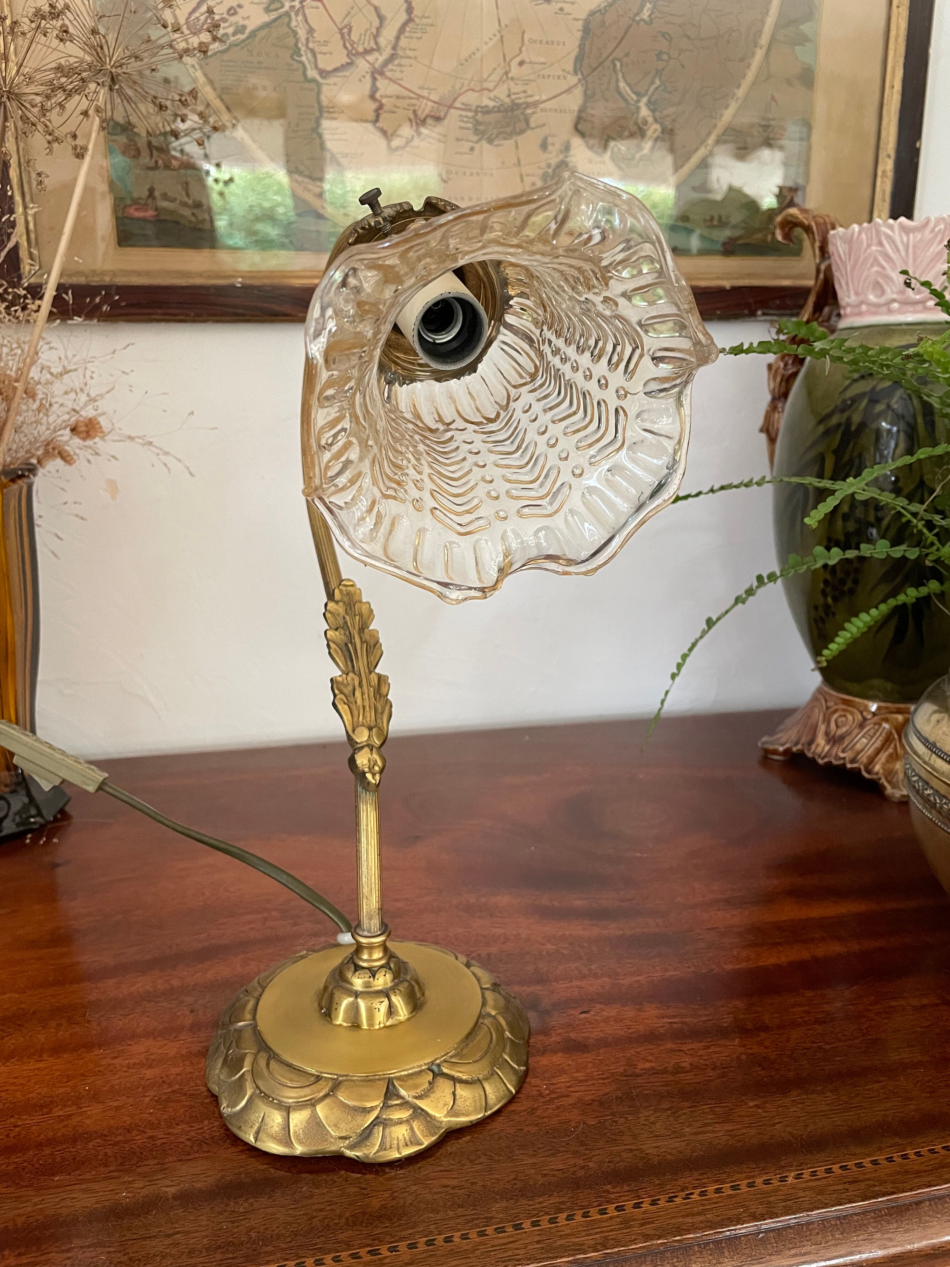 Tulip lamp gooseneck Art Deco