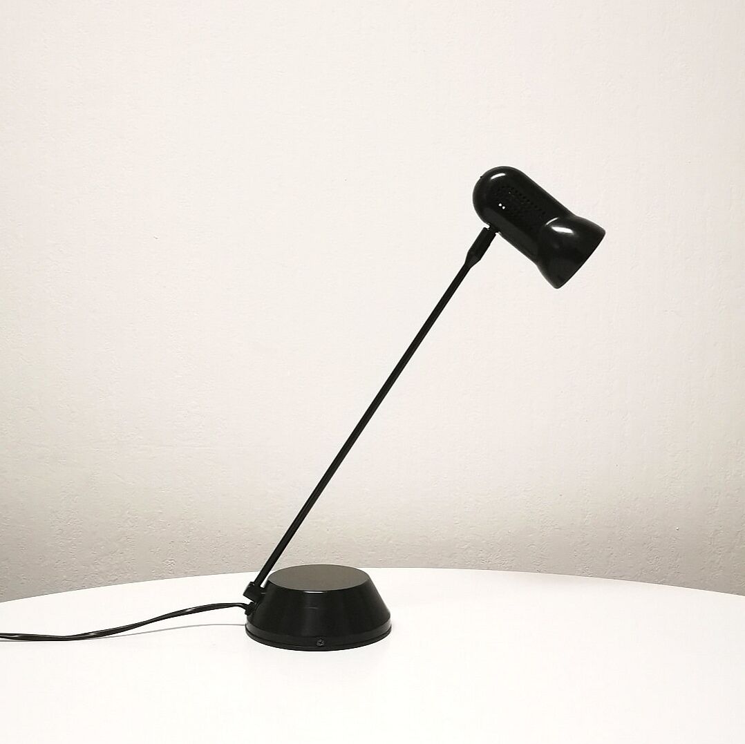 Fase adjustable desk lamp