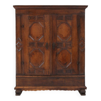 Late 18th Century Flemish oak Cabinet, ca. 1780s