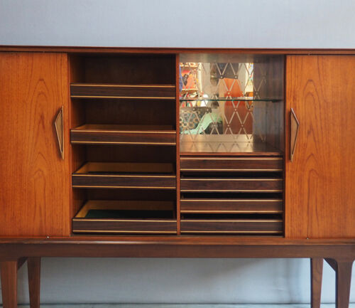 Buffet en teck des années 1930-60