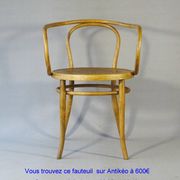 Thonet "Le Corbusier" armchair, circa 1905, star-shaped wooden seat