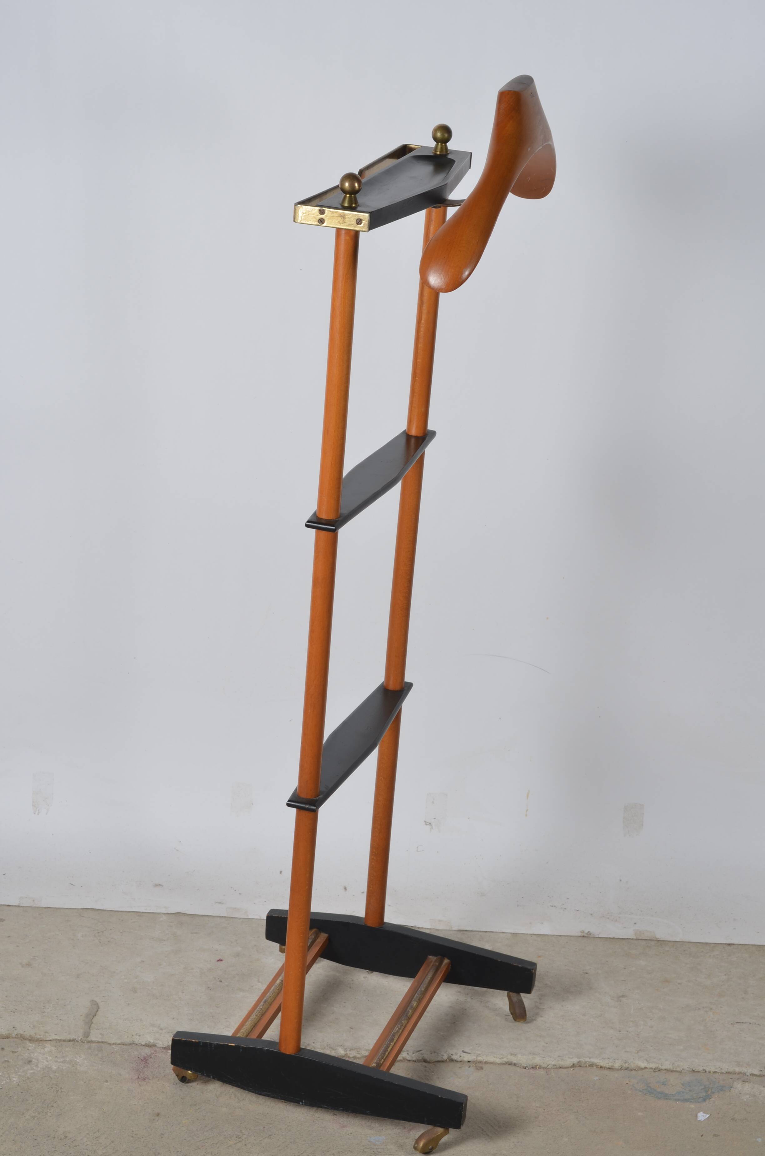 Fratelli Reguitti valet