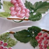 2 assiettes vintage barbotine raisin signées Francesco Guarino