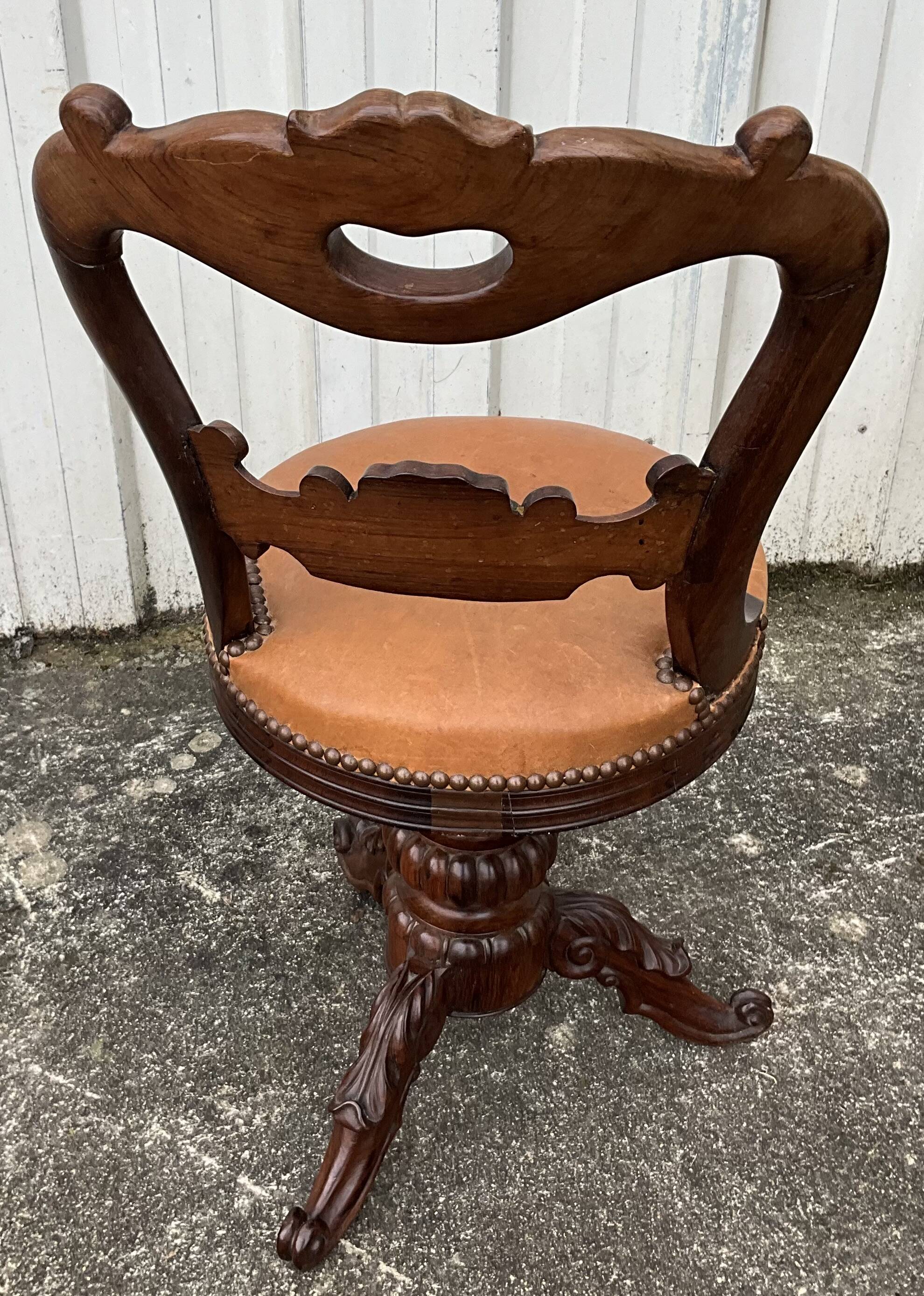 Mid-19th century solid walnut harpist's chair