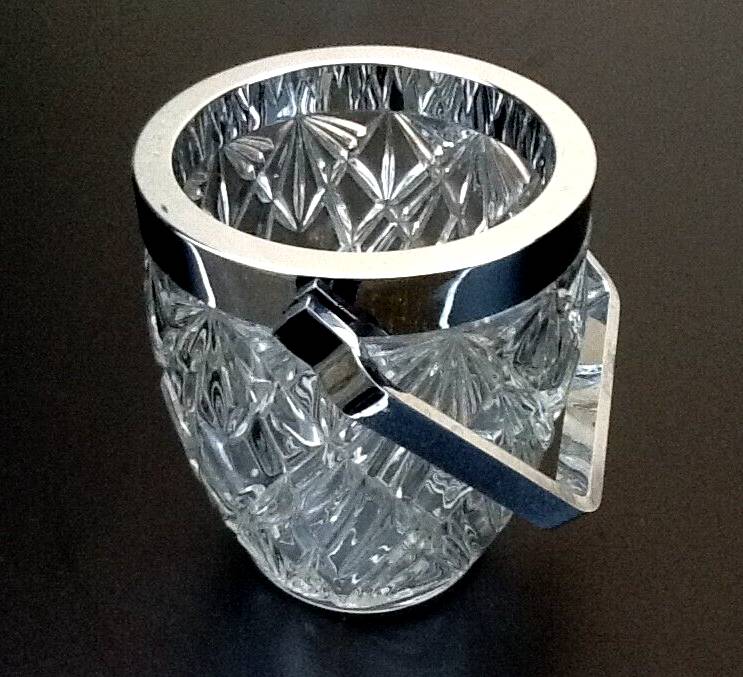 1970s Ice bucket Molded and chiseled glass
