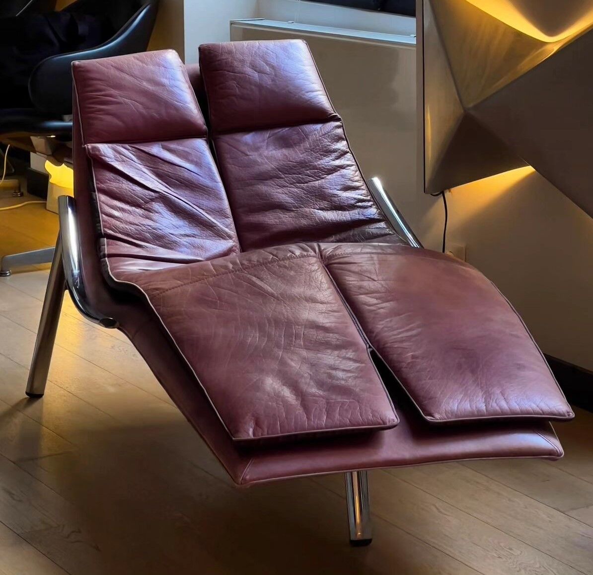 Leather armchair from the Giovanni Offredi years, Saporiti, 1970/80, Italy