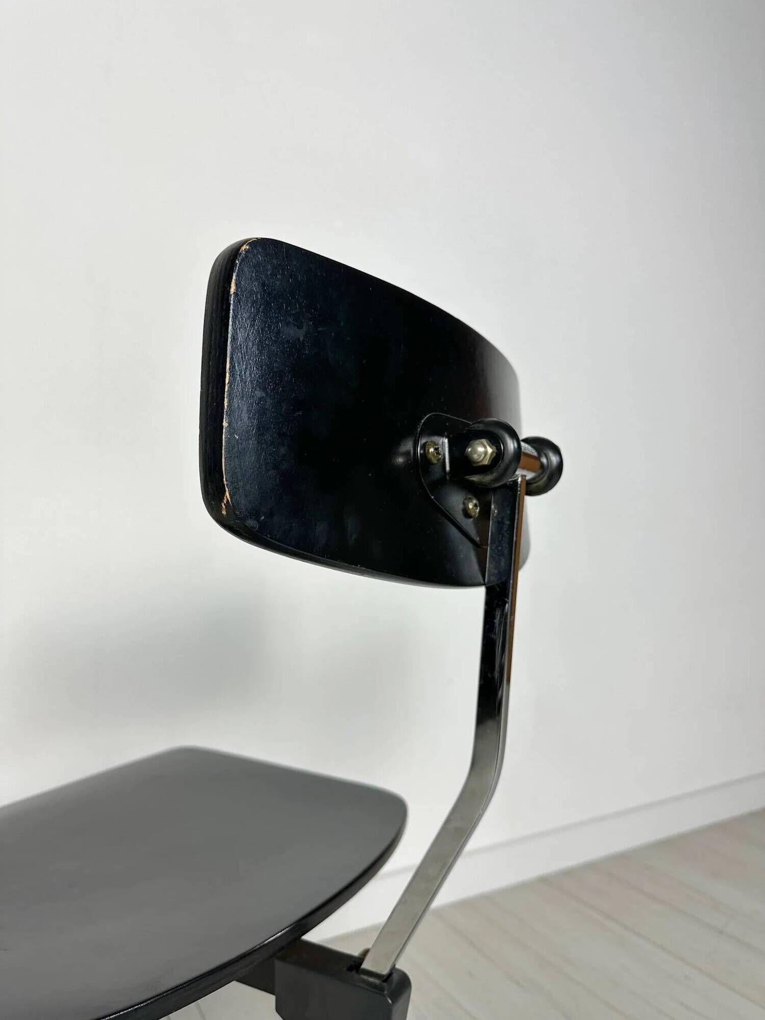 1/6 1950s vintage black architect desk chair by Jørgen Rasmussen for Labofa