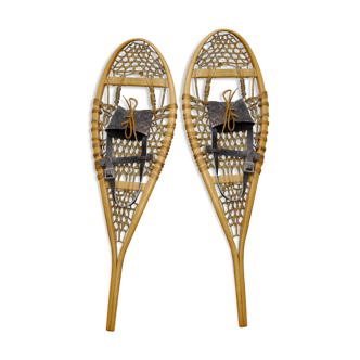 Snowshoes snow old mark Faber