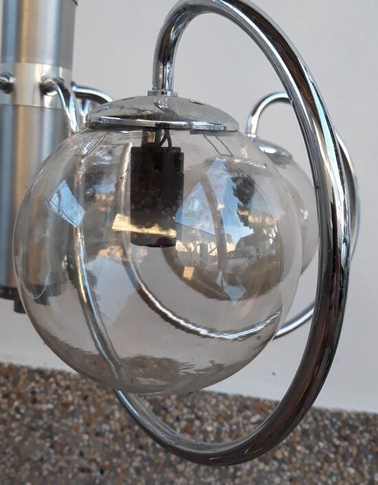“Space Age” pendant light - 1970s