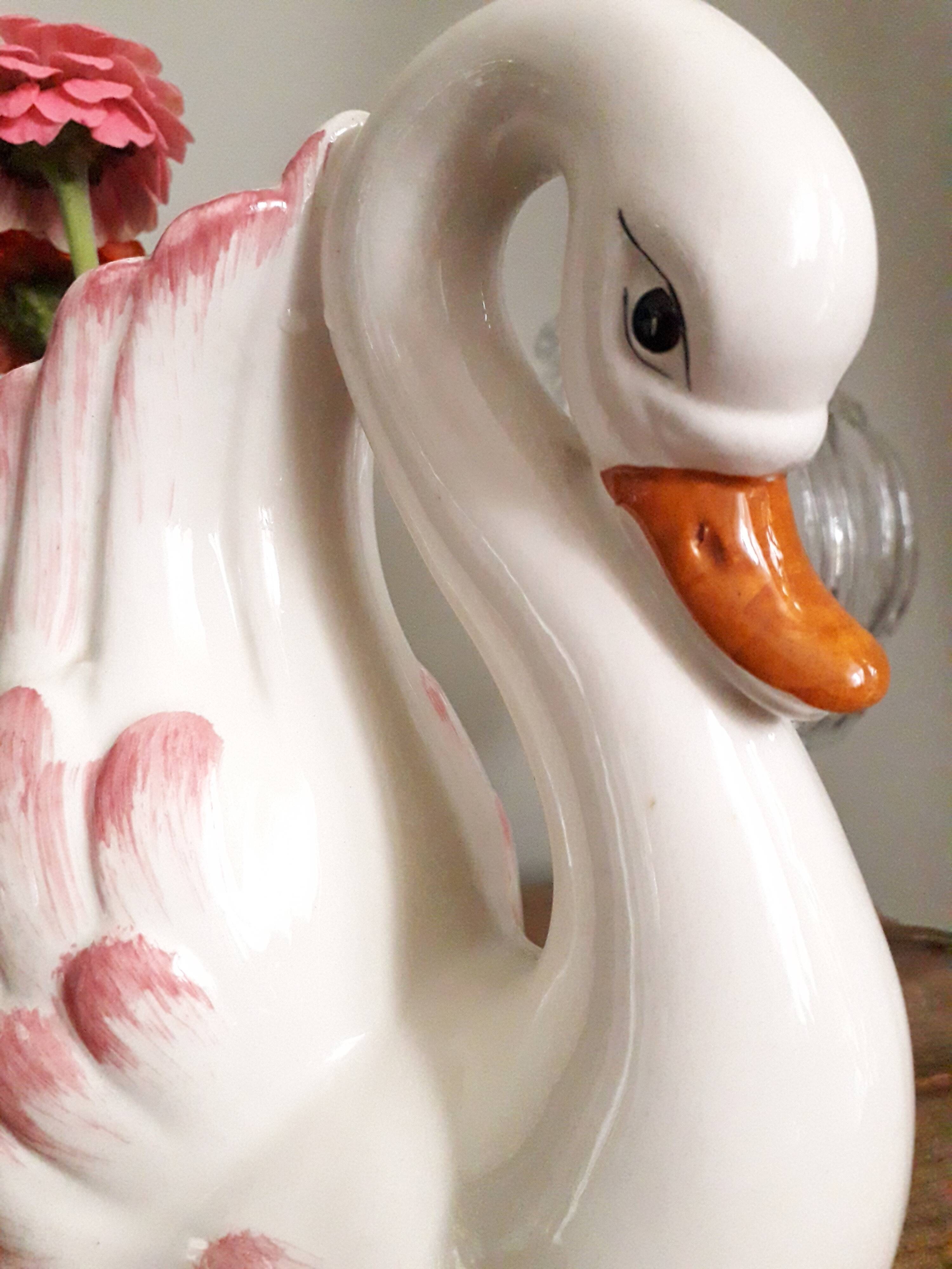 Swan vase