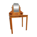 Art Deco hairdresser with bevelled mirror