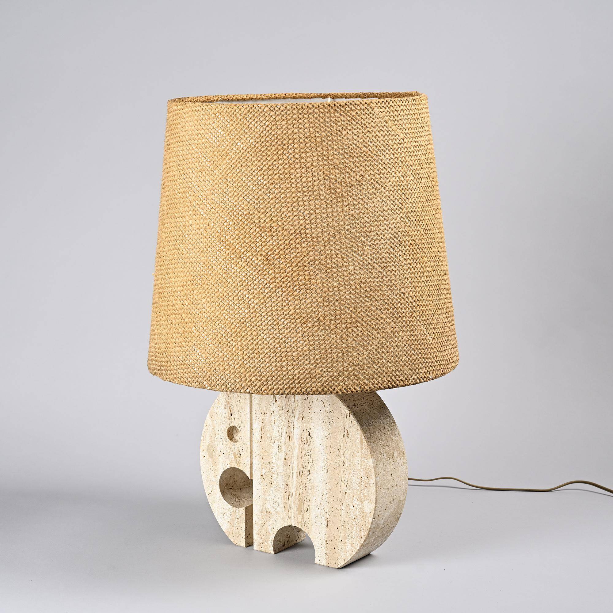 Paire de lampes de table "Éléphant" en travertin par Fratelli Mannelli, vers 1970