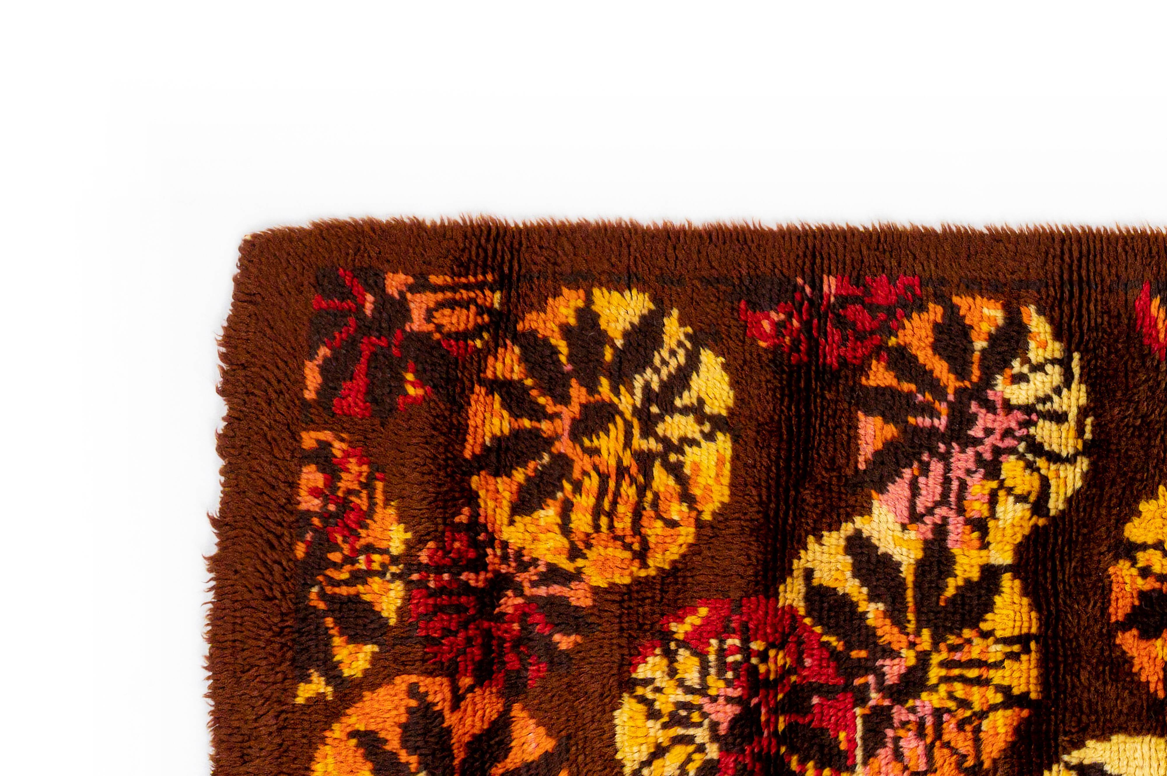 20th century modern long pile rug. 137 x 72 cm