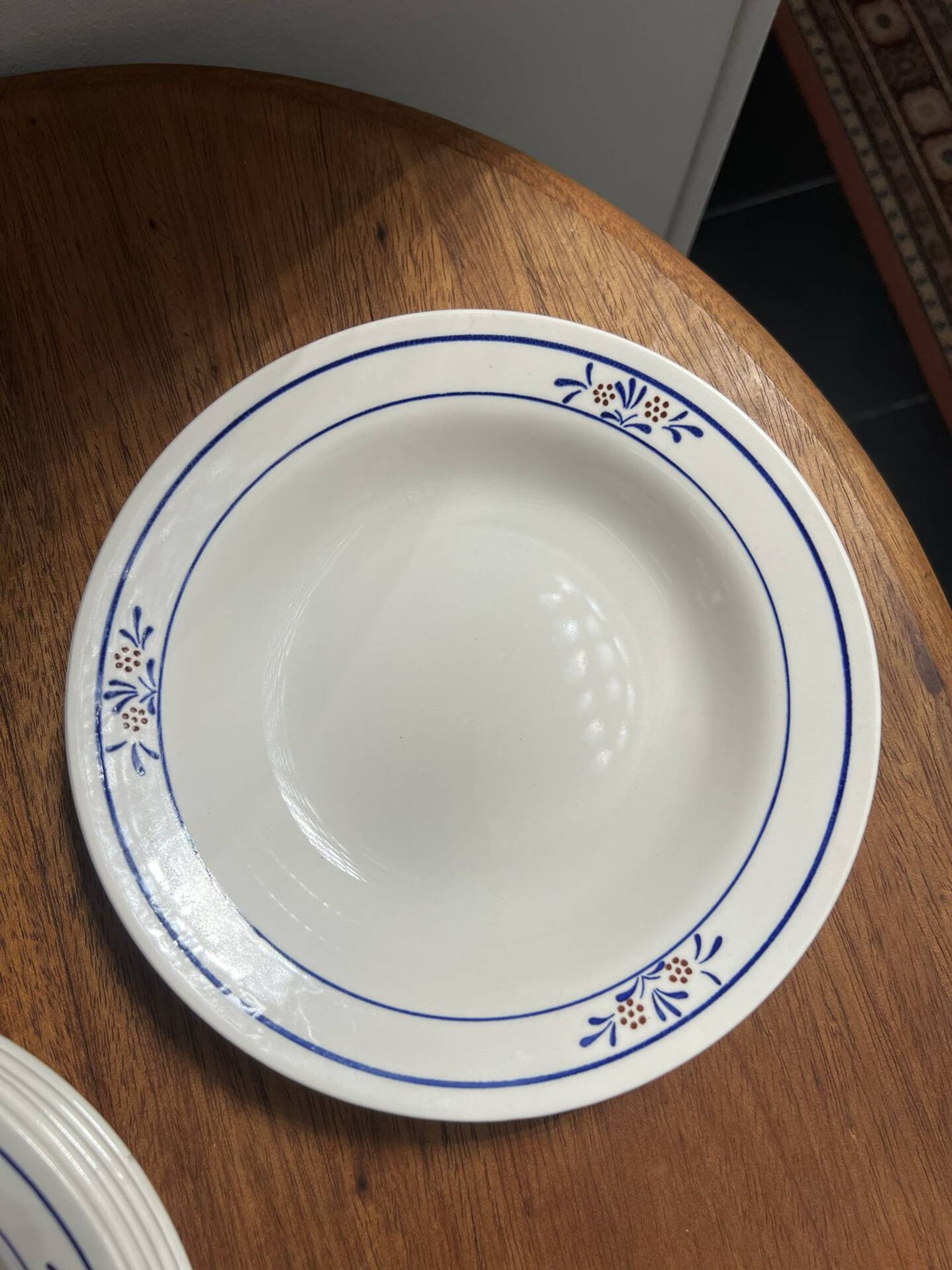 6 assiettes à soupe 1940/50