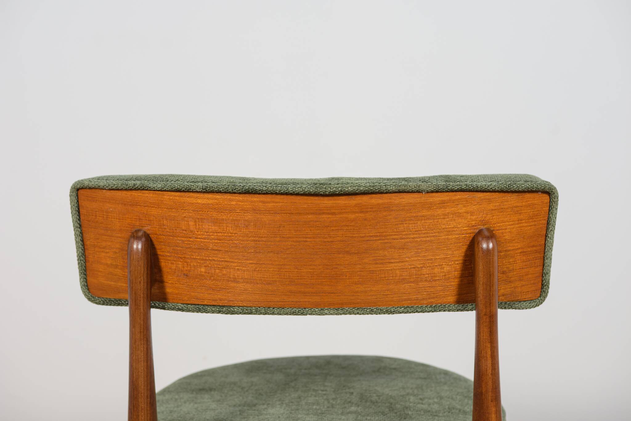 Mid-Century Teak Dining Chairs by Ib Kofod Larsen for G-Plan, 1960s.