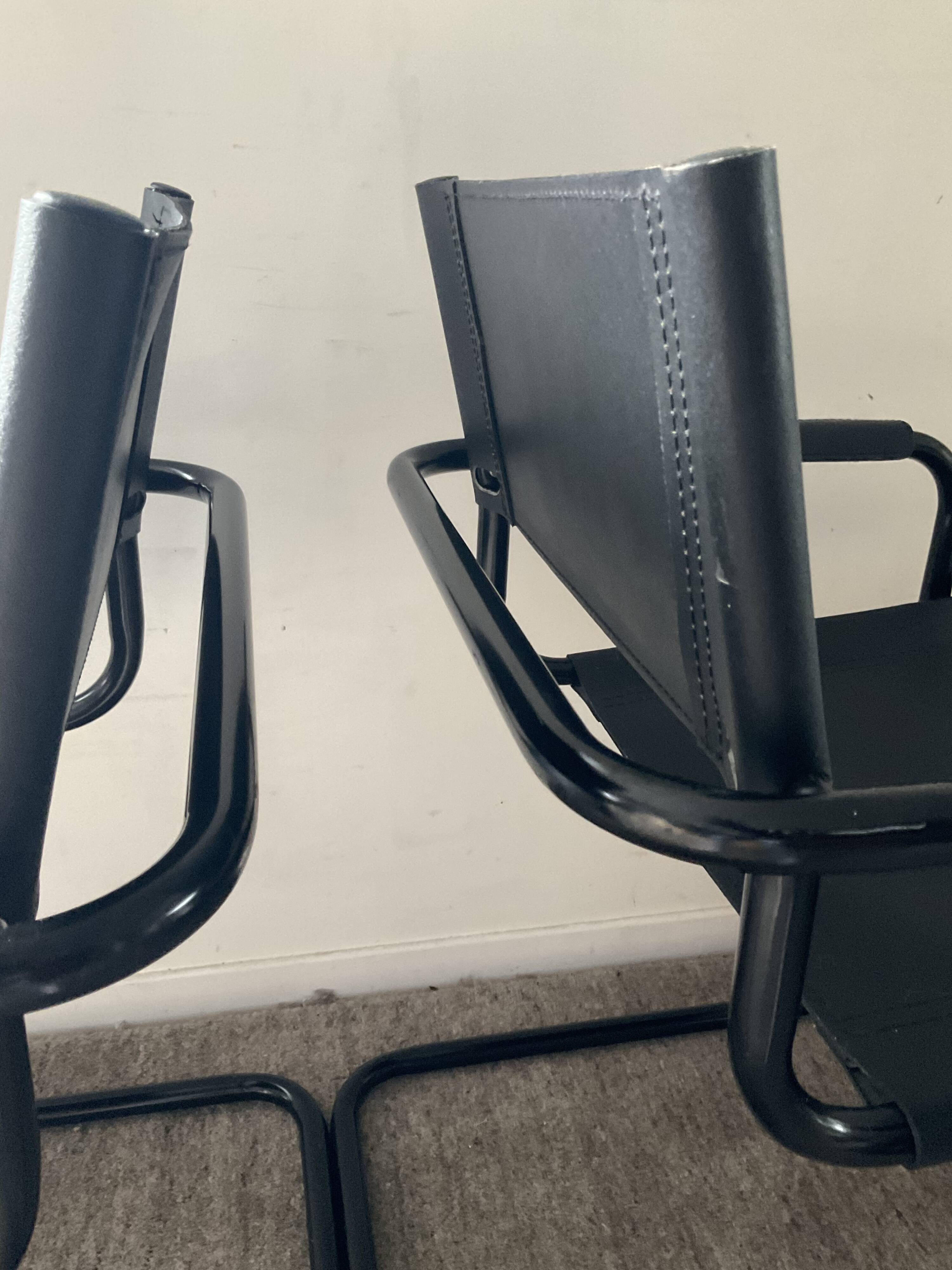 Pair of vintage Cantilever chairs from the 70s-80s