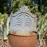 Iron and cast iron planter