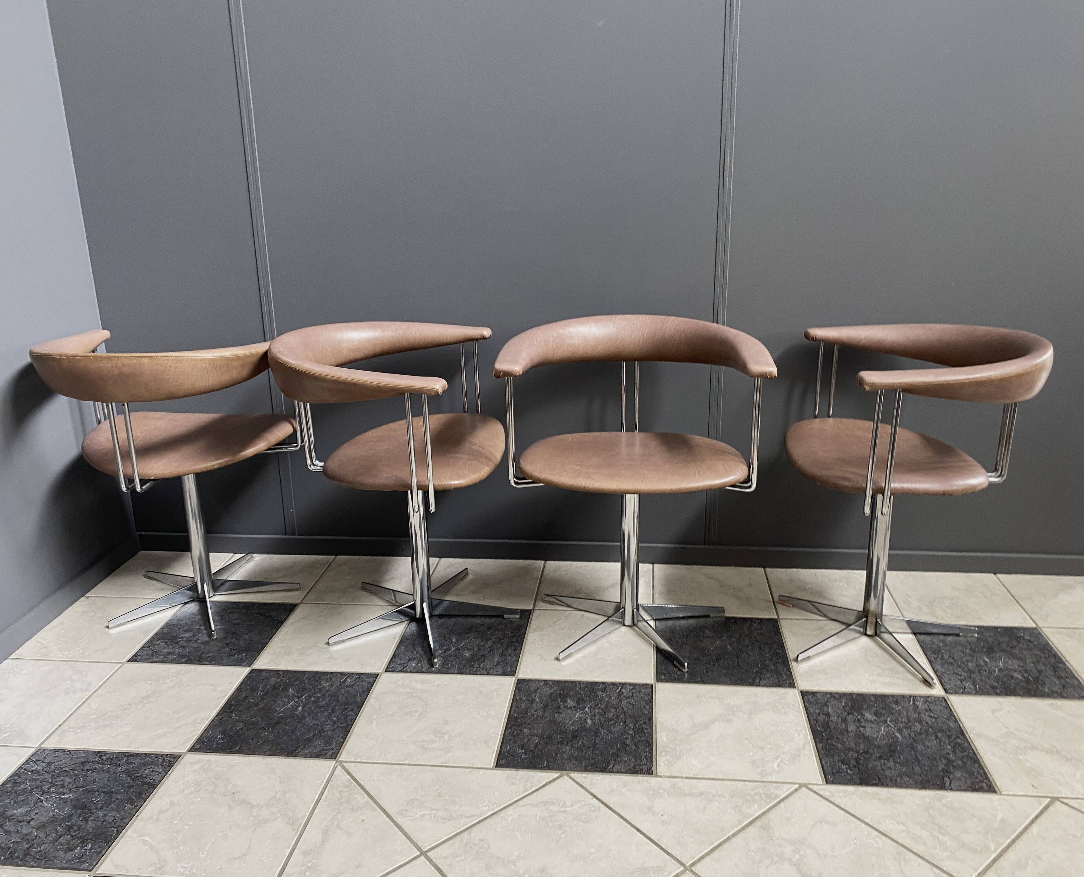 4 chaises pivotantes style Borje Johansen, années 1970