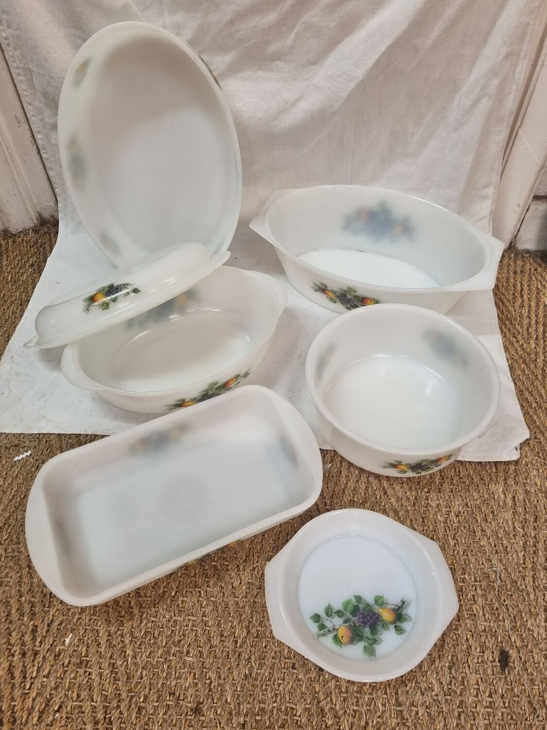 Baking dish for chicken roti arcopal 1970