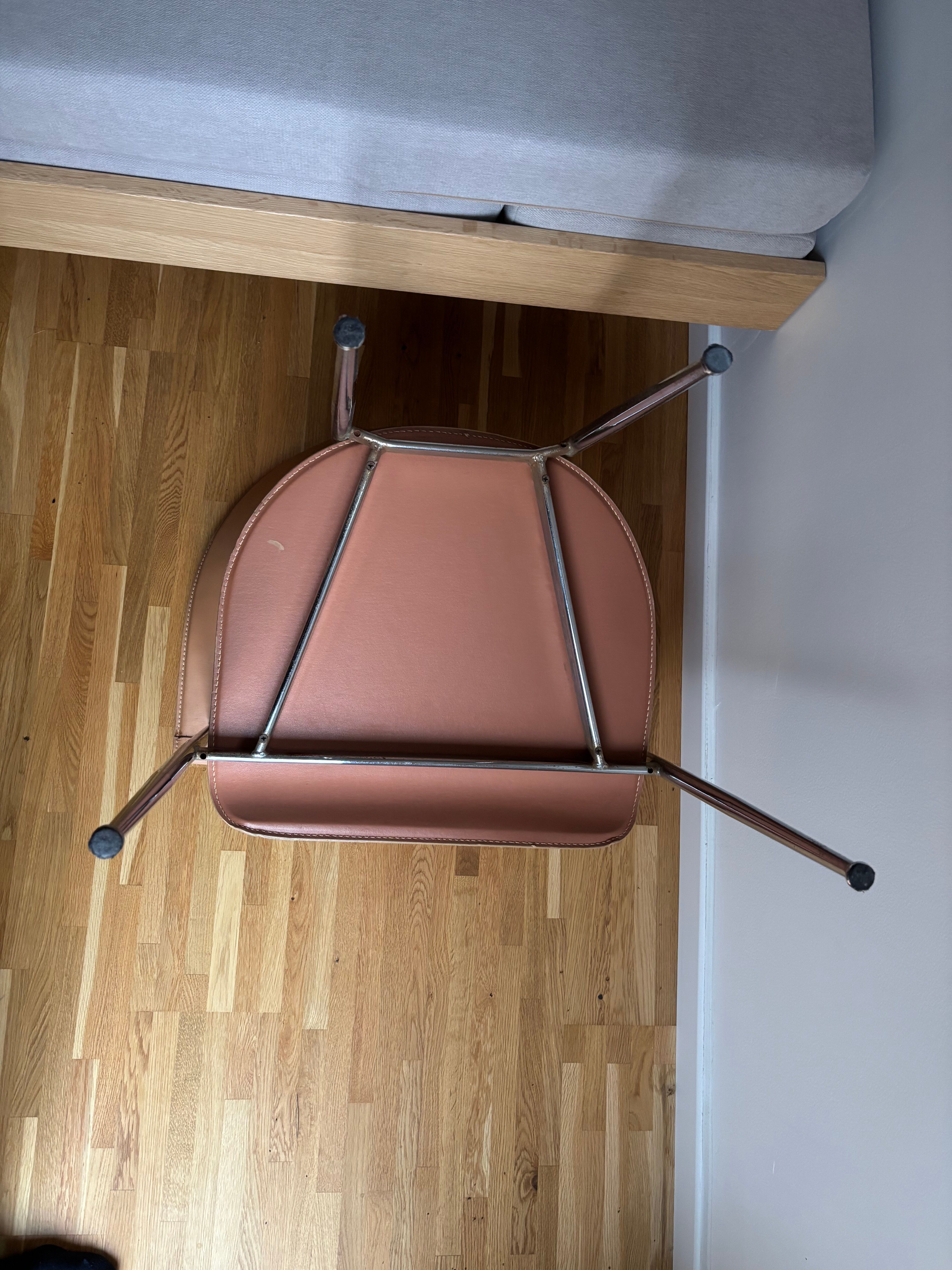Vintage Chair Fasem P40 - Design by Giancarlo Vegni - Cognac Leather