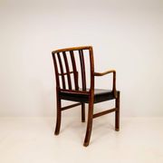 Fauteuil mi-siècle Ole Wanscher pour Fritz Hansen, hêtre teinté et cuir