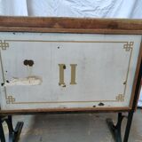 1920 2-seat Sprague model bench