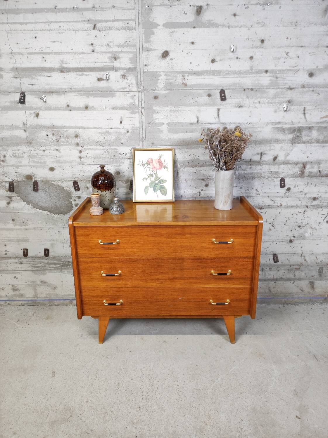 Commode vintage