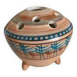 Tripod flower holder Vallauris signed MG – 1950s Superb flower holder in