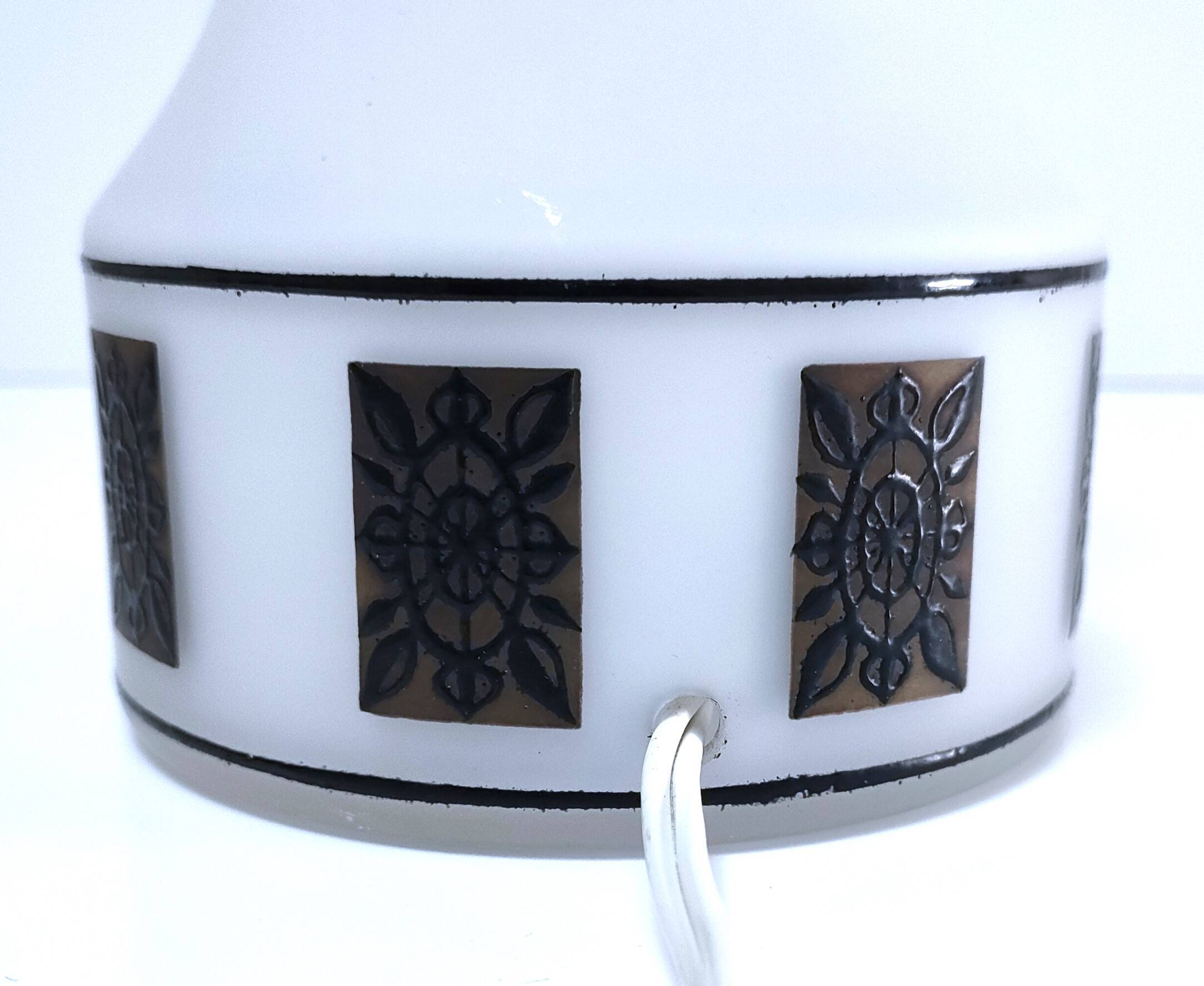 Opaline lamp base frieze stylized flowers 70s