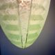 Suspension globe vintag en verre de Clichy vert