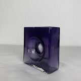 Vase Diabolo signé Christian Tortu, verre soufflé violet