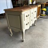 Antique chest of drawers