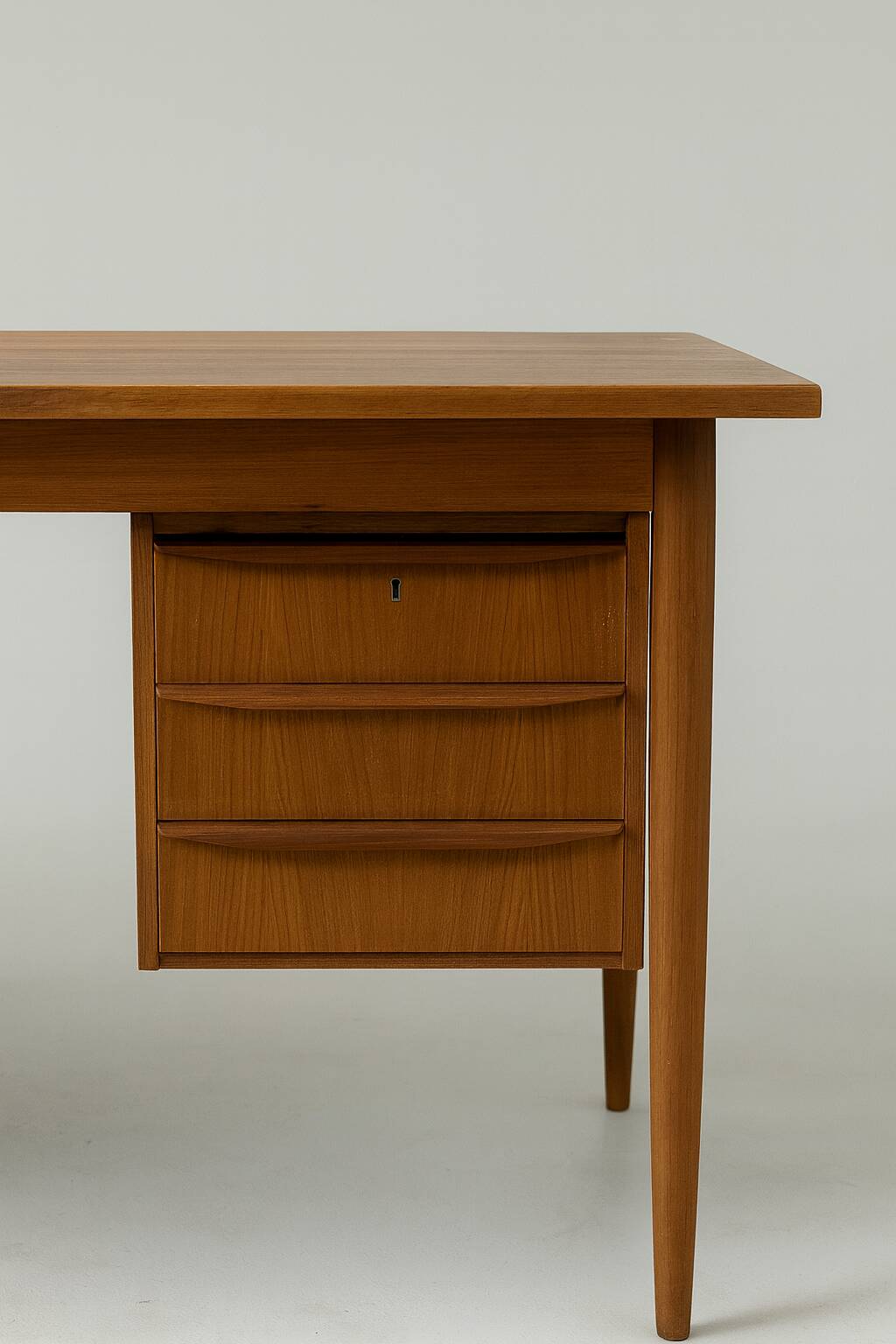 Vintage Danish desk – Tibergard design (1960s/70s)
