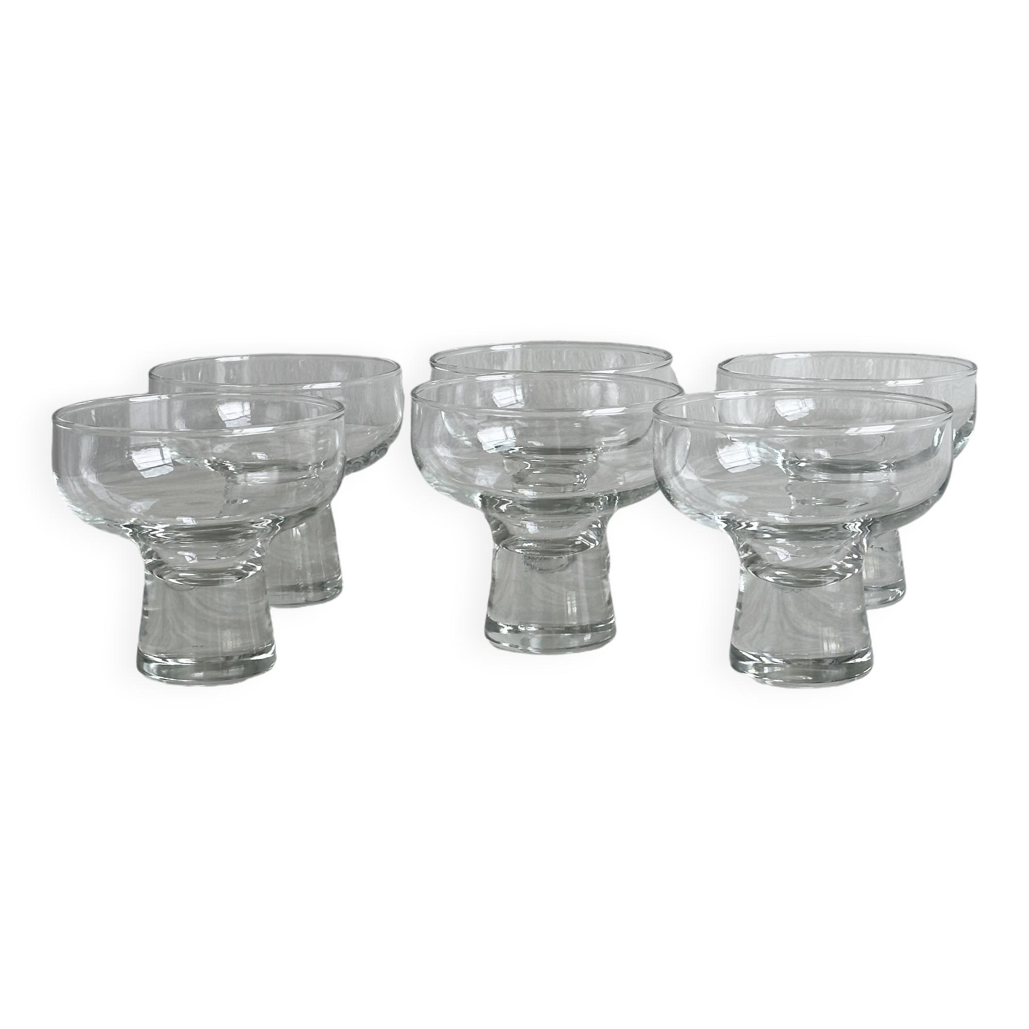 6 clear glass cups