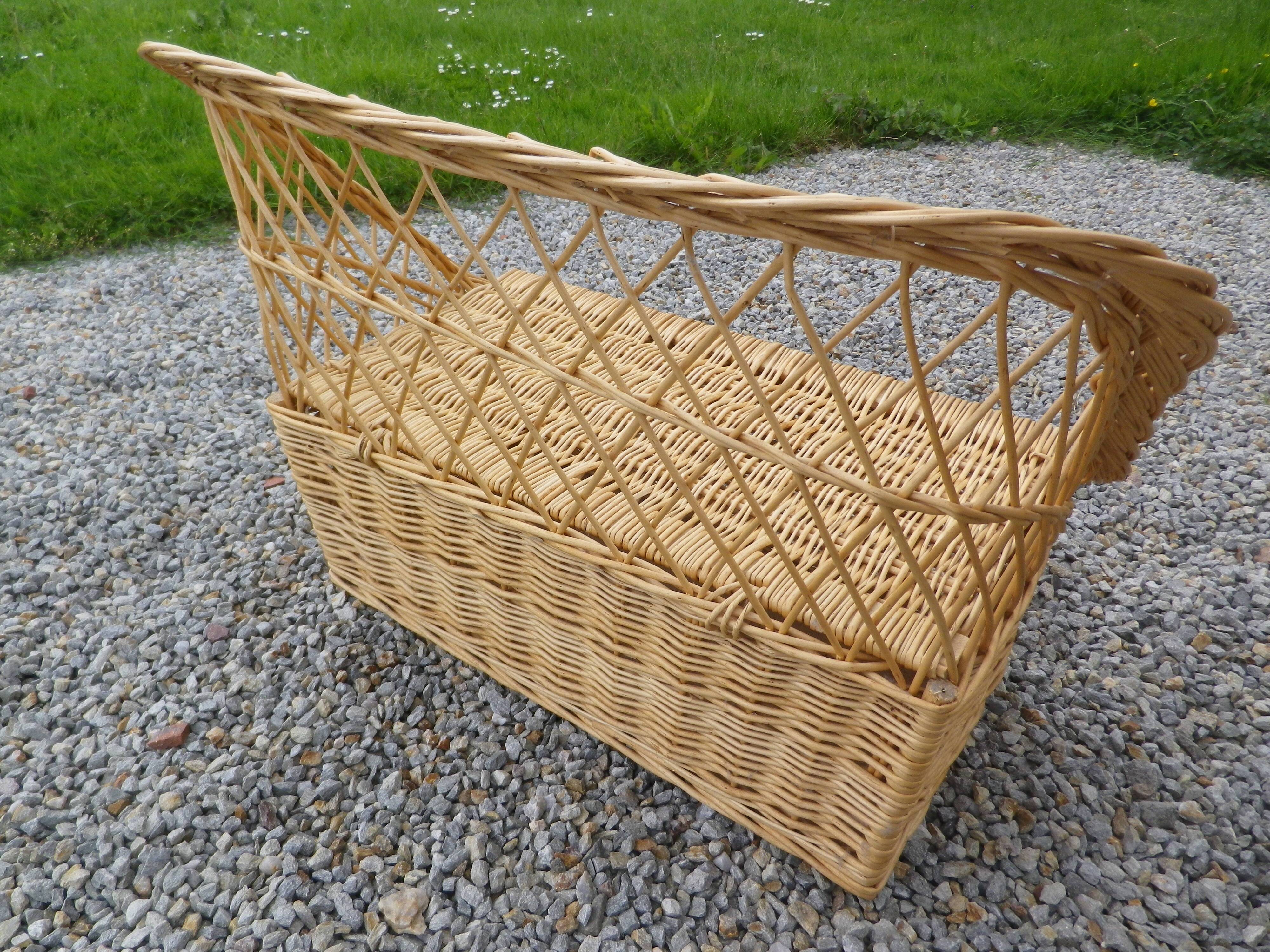 coffre banquette en  rotin