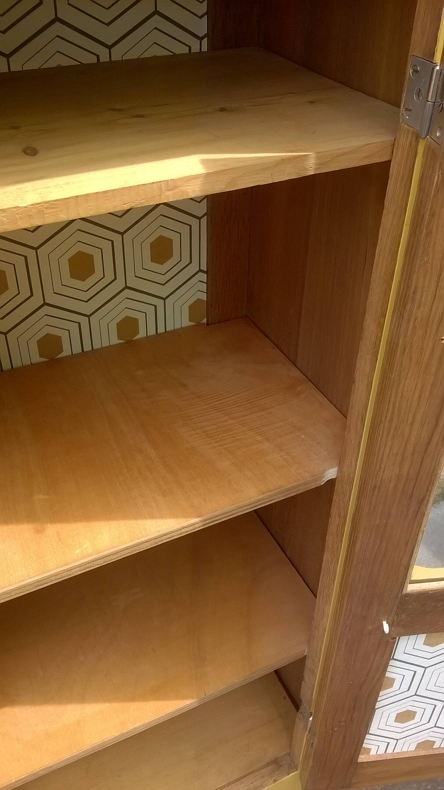 small Parisian showcase cabinet 1930