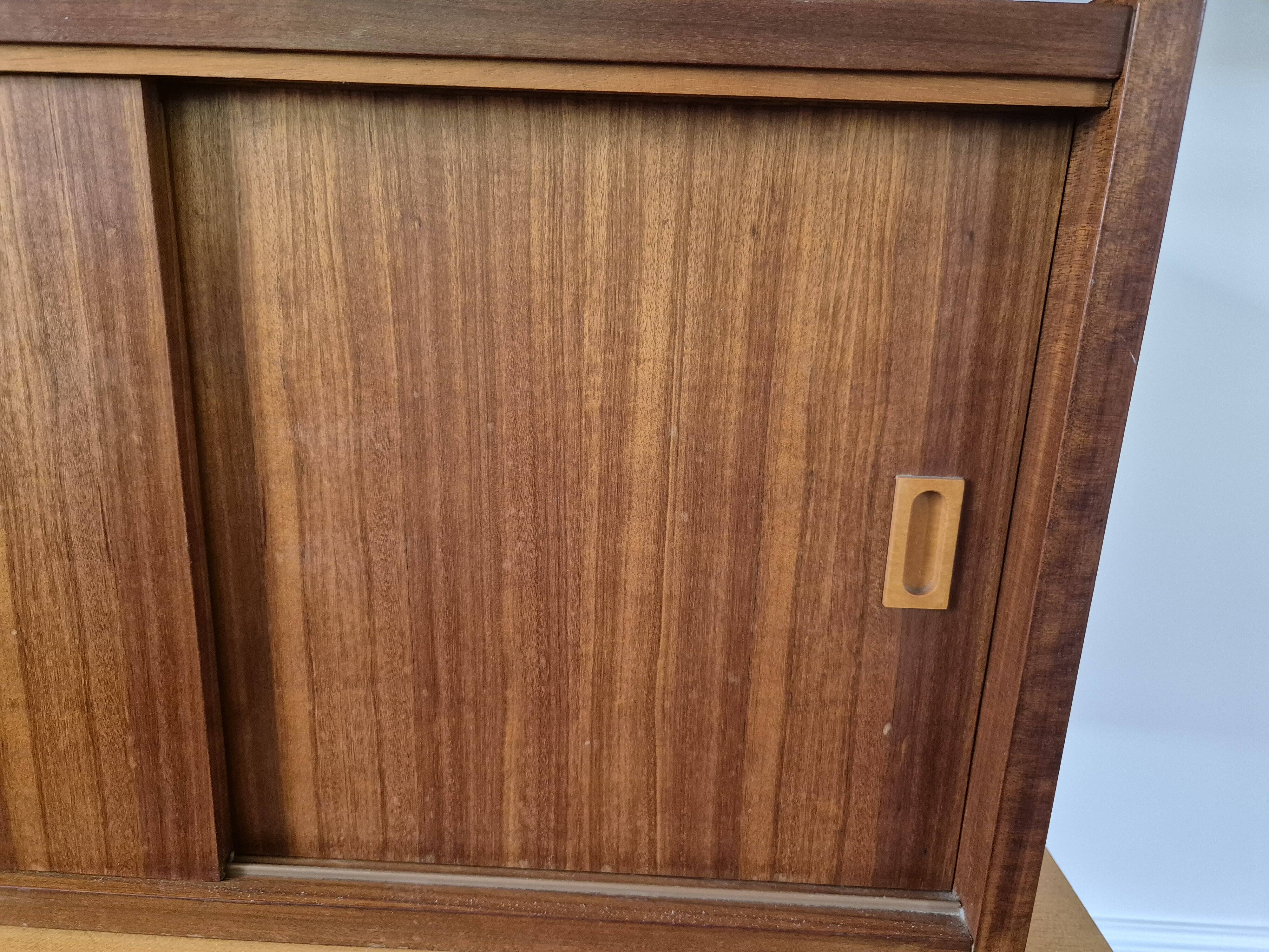 Meuble vintage dans le style d'Alfred Hendrickx