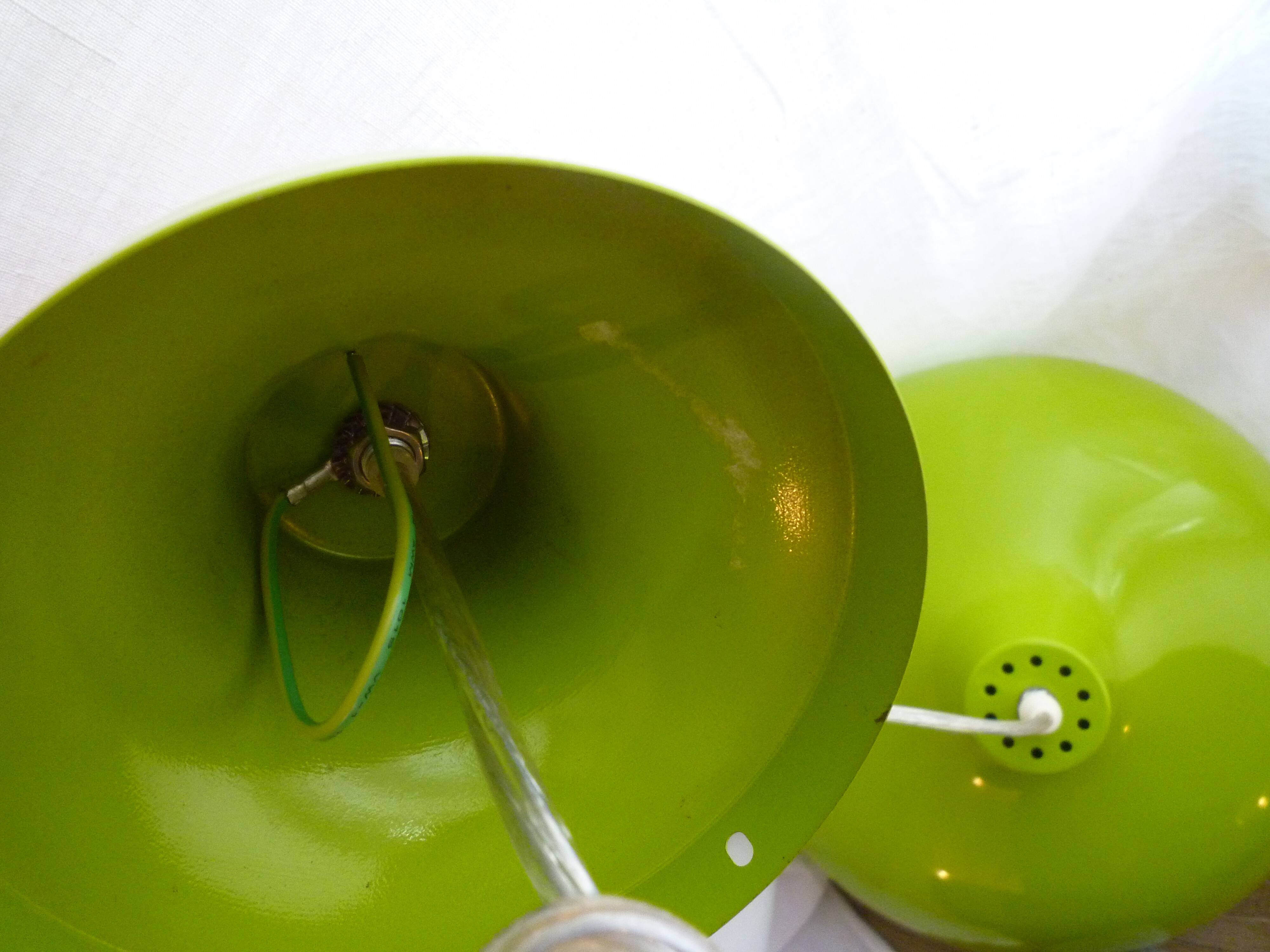 Vintage hanging green apple metal 1980s