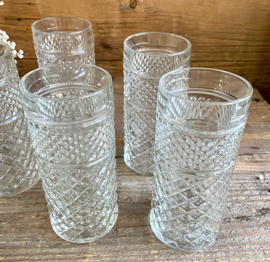 Set of 6 vintage glasses