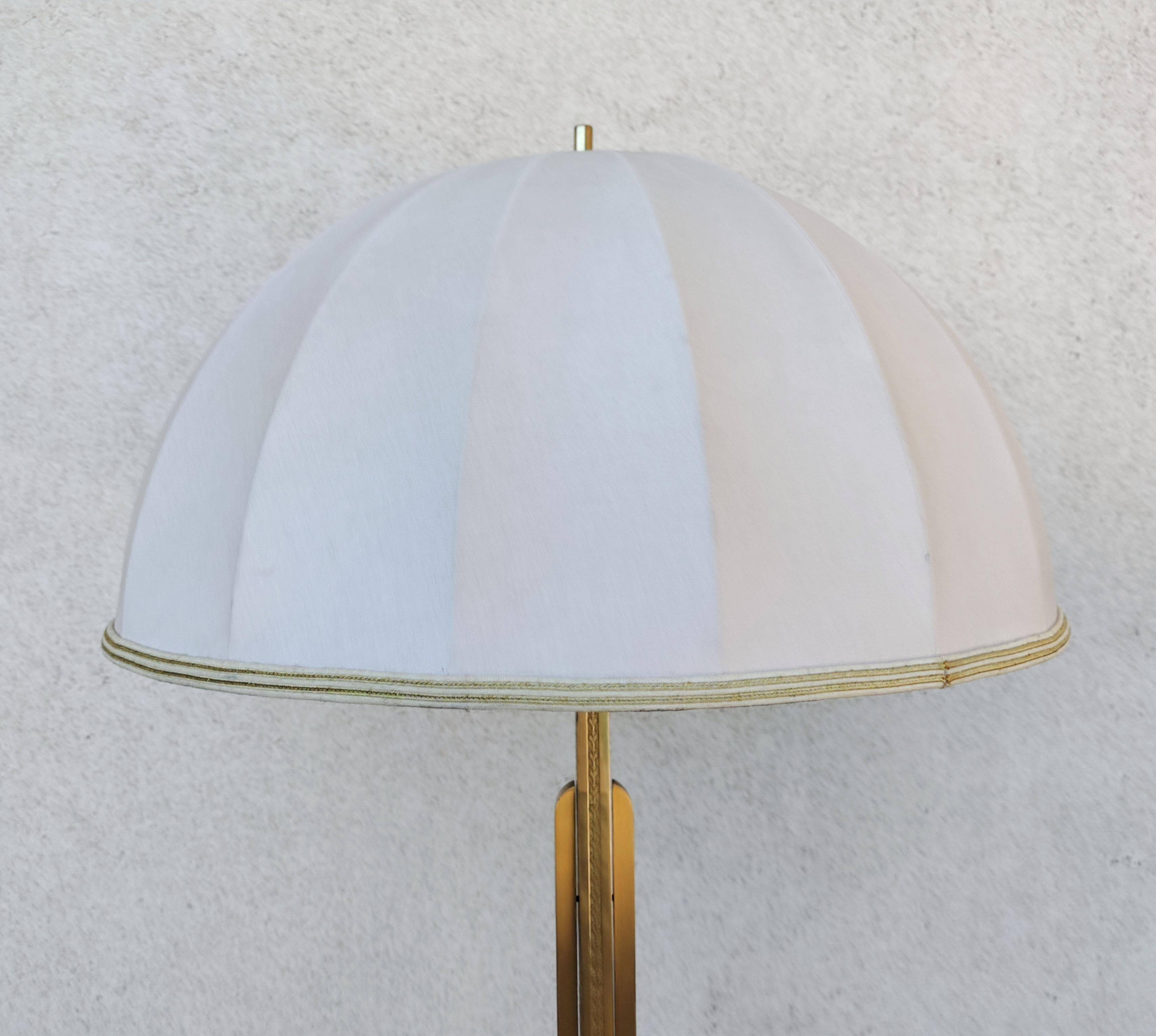 Hollywood Regency floor lamp in brass by Schroder and Co., 1950s