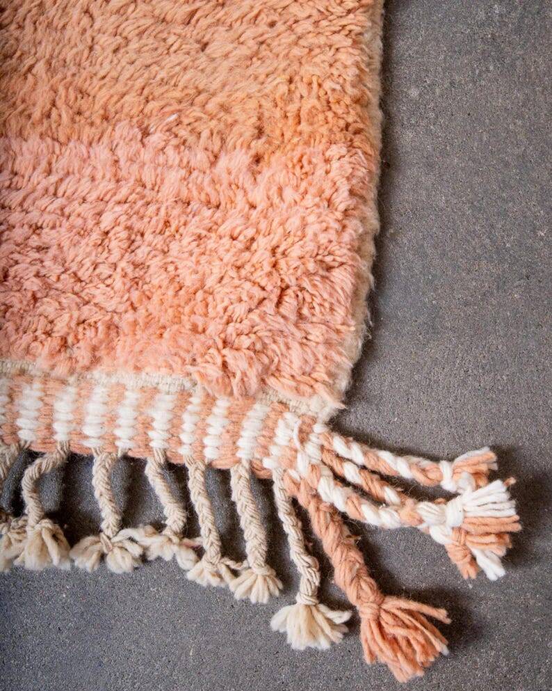 Colorful Moroccan wool rug 250cm x 150cm