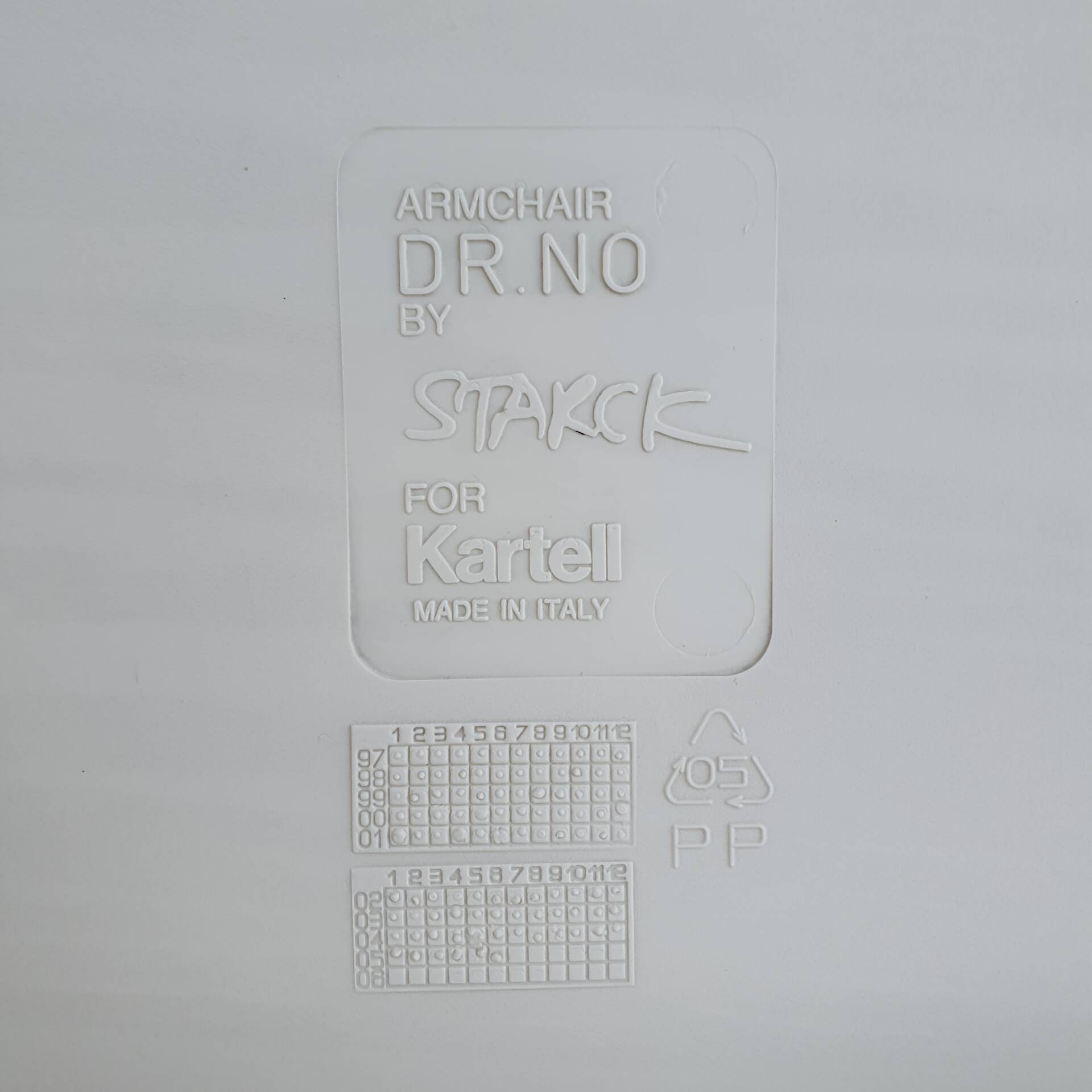 Chaises dr No Kartelle by Starck